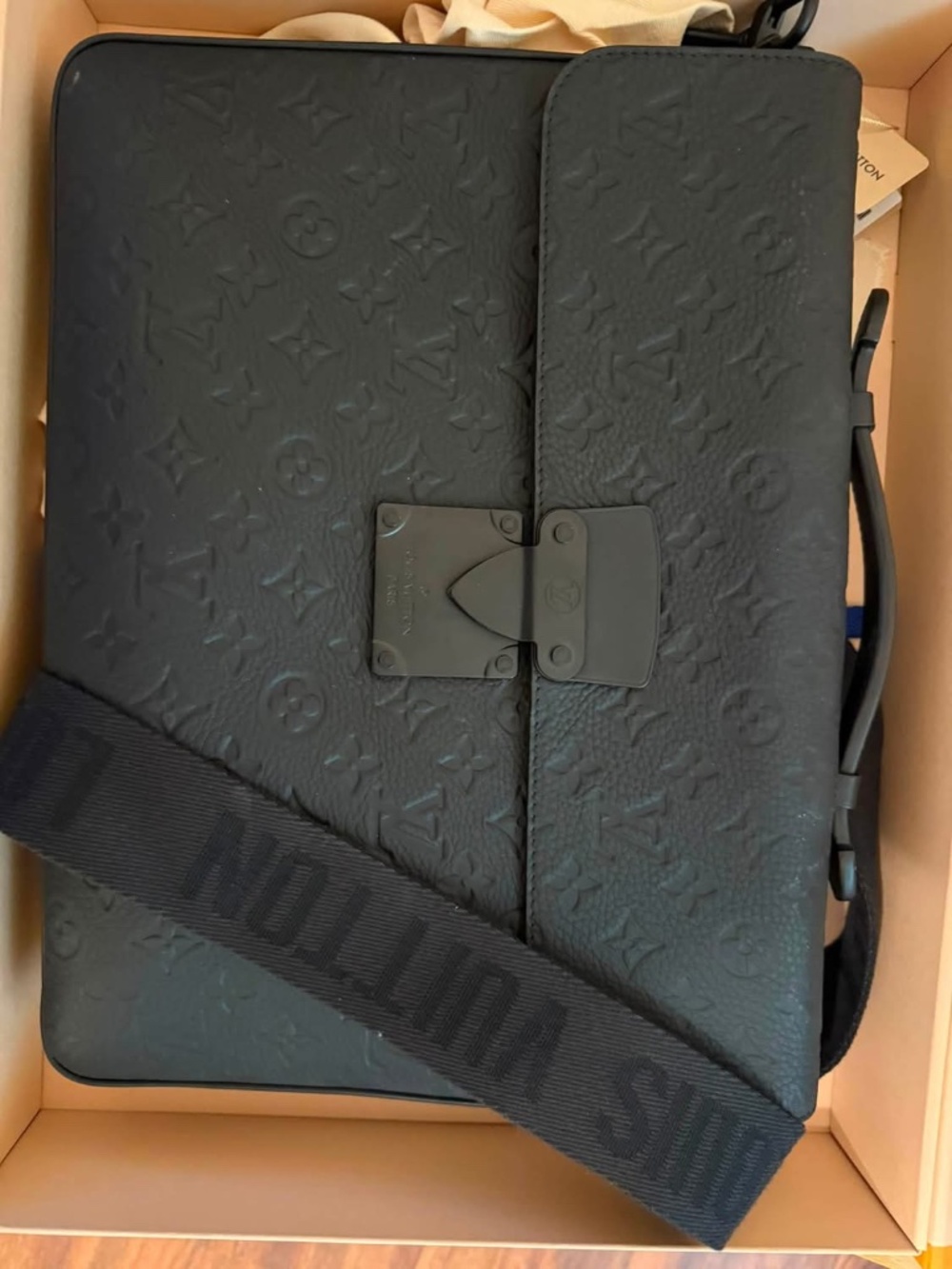 Louis Vuitton S Lock Briefcase
